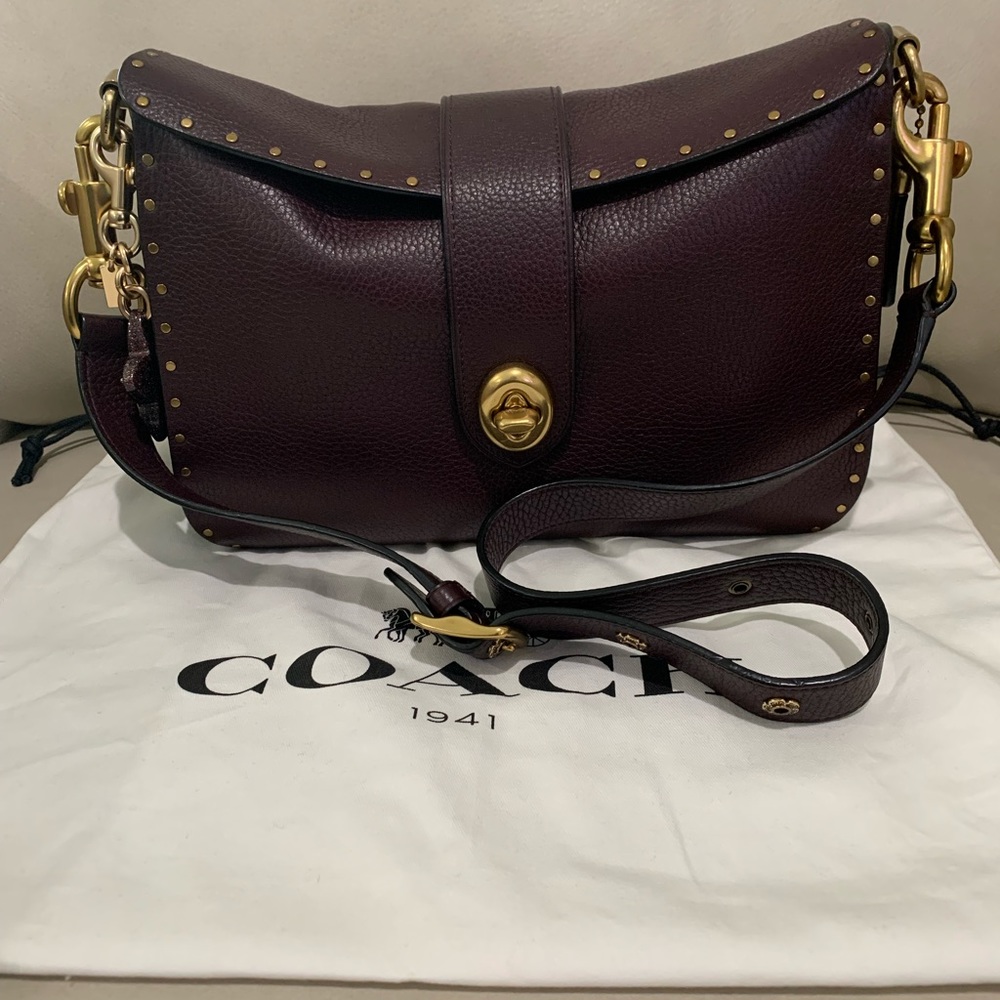 Coach Page 27 with Rivets